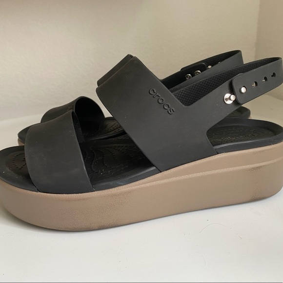 CROCS Shoes - Crocs platform sandal